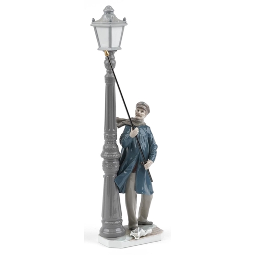 633 - Lladro lamp lighter figure with box, 5205, 47cm high