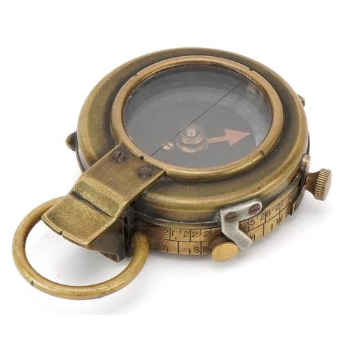 1875 - British military World War I Verner's pattern brass compass with leather case, the compass dated 191... 