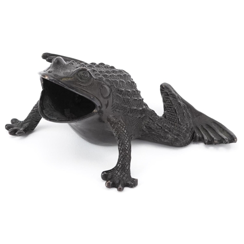 1516 - Japanese patinated bronze toad, 16cm wide