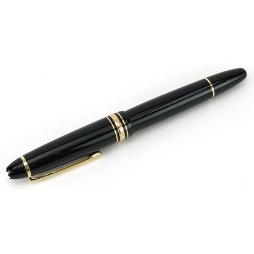 151 - Montblanc Meisterstuck Traveller fountain pen with 14K gold nib, leather case and box