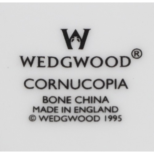 724 - Wedgwood Cornucopia dinner and teaware, predominantly as new, comprising teapot, milk jug, sugar bow... 