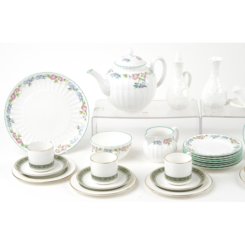 722 - Royal Worcester, Coalport and Royal Doulton teaware comprising patterns English Garden, Countryware ... 