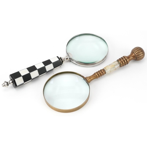 1495 - Two magnifying glasses including an example with chequered design handle, the largest 26cm in length