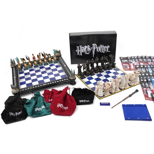 1470 - Harry Potter chess set with board and magazine published by D'Agostino 2007, the largest pieces appr... 