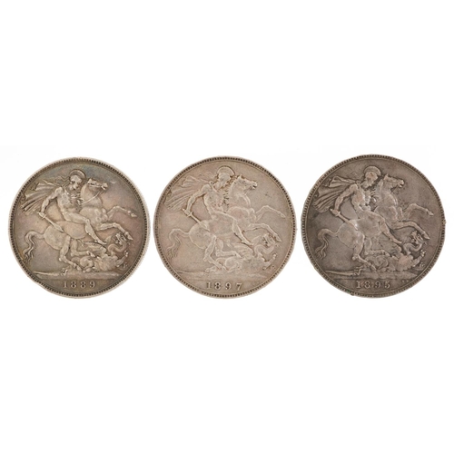 2084 - Three Victorian silver crowns comprising dates 1889, 1895 and 1897, 84g