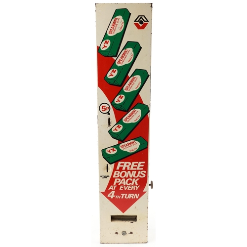 611 - Vintage Spearmint Chewing Gum advertising vending machine, 90cm H x 19cm W x 9cm D