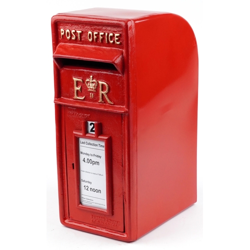 1589 - Elizabeth II style red painted metal postbox, 56cm high