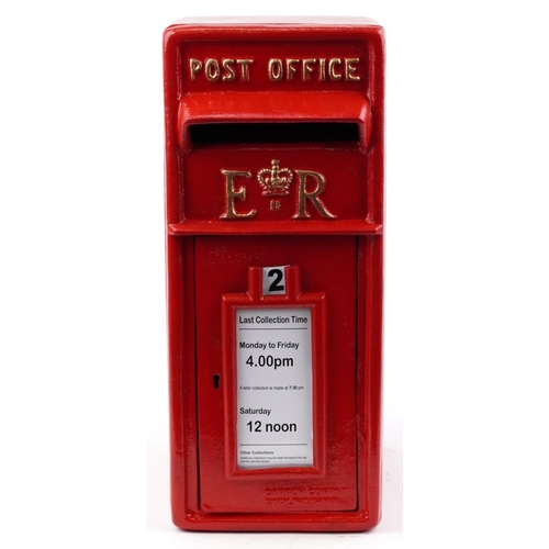 1589 - Elizabeth II style red painted metal postbox, 56cm high