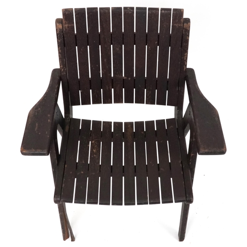 1095 - Autoban, stained teak slice chair, 81cm high