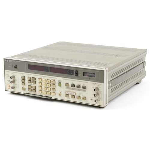 Vintage Hewlett Packard audio analyzer model 8903B