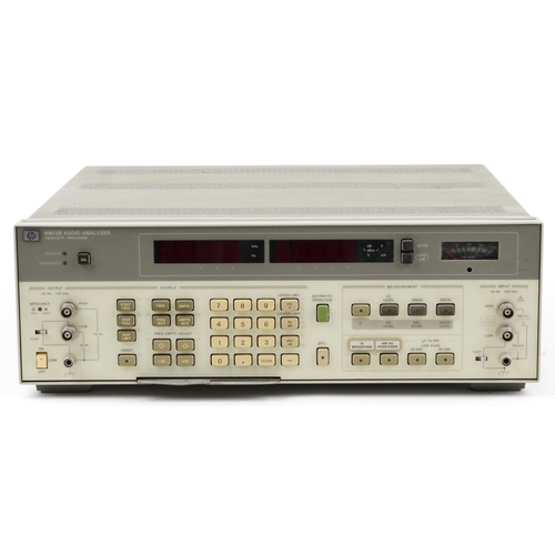 1461 - Vintage Hewlett Packard audio analyzer model 8903B