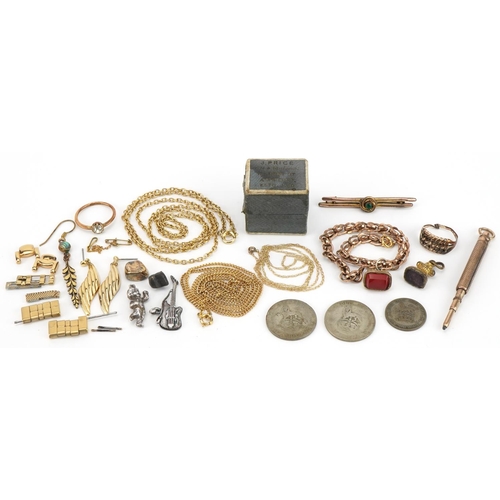 2732 - Antique and later gold and yellow metal jewellery and an engine turned propelling pencil including 9... 