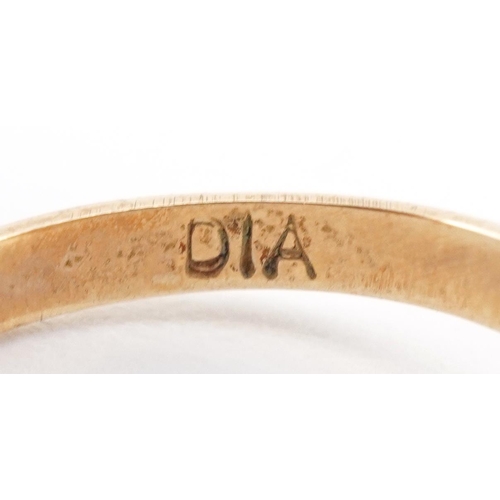 2339 - 9ct gold diamond signet ring in the form of a love heart, size F, 1.1g