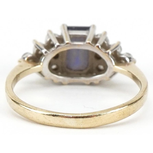 2326 - 9ct gold purple and clear stone cluster ring, size L, 2.2g