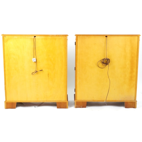 1052 - Pair of inlaid yew wood display cabinets, each fitted with two adjustable glass shelves, each 108cm ... 