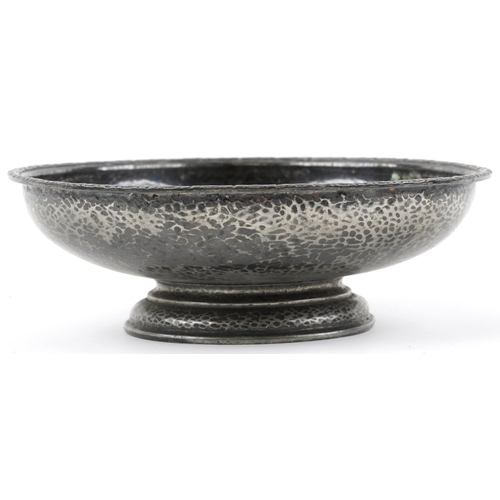 225 - Liberty & Co, Arts & Crafts Tudric pewter footed bowl with planished decoration, 27cm in diameter