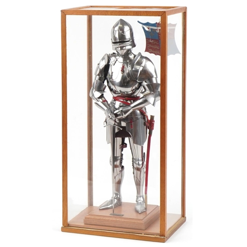 1794 - Russell & Taylor model of 1460 Milanese armour, edition number 27, housed in a display case, with ce... 