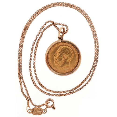 2025 - George V 1913 gold half sovereign with 9ct gold pendant mount on an Italian Unoaerre 9ct gold neckla... 