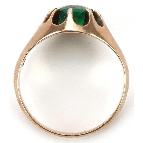 2401 - Antique 10K gold emerald ring, the emerald approximately 8.0mm x 6.0mm x 4.30mm deep, size K/L, 3.5g