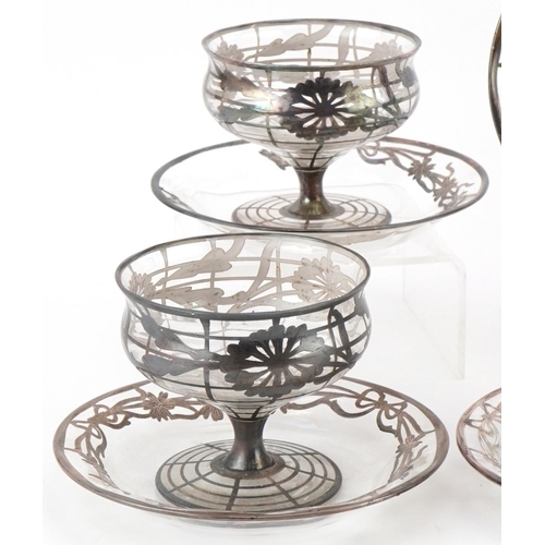 249 - Early 20th century five American silver overlaid glass sundae dishes and saucers, the largest each 1... 