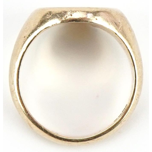 2430 - Heavy gentlemen's 9ct gold signet ring, size O, 10.9g