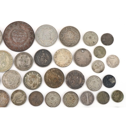 661 - 19th century and later world coinage, some silver, including 1944 two franc and Australian 1943 shil... 