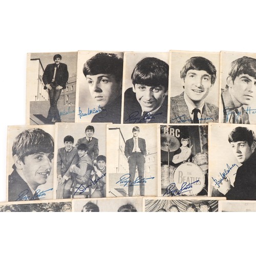 1278B - Collection of vintage Beatles A & BC chewing gum trade cards