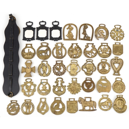 1310 - Victorian and later horse brasses including Queen Victoria windmill, Bovril and Gemini