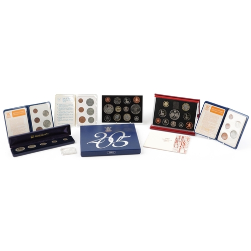 643 - Coinage and an American Wildlife Collection silver ingot including 1997 United Kingdom Deluxe proof ... 