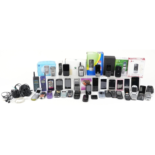 1481 - Vintage and later mobile phones, some with boxes including Sony, LG, Samsung and HTC