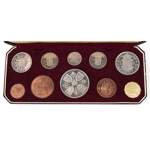 628 - Elizabeth II 1953 specimen coin set by The Royal Mint housed in a fitted case