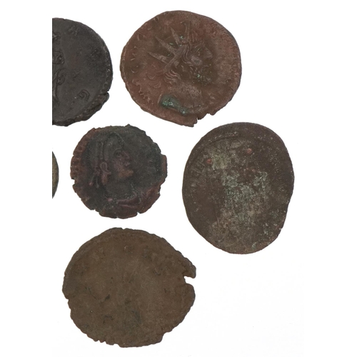 577 - Various ancient coins including a Roman coin and a silver example