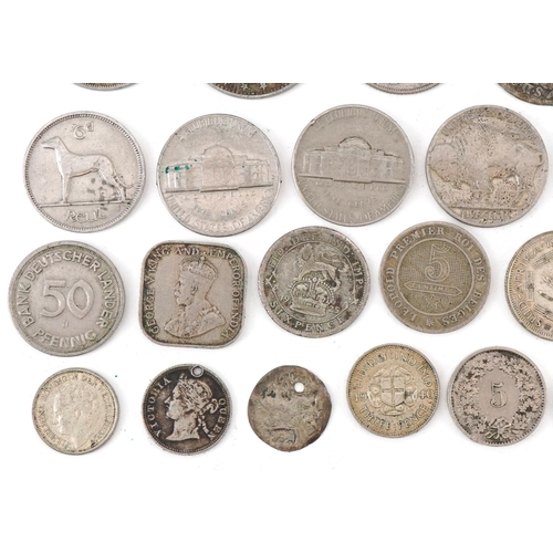 660 - Assorted silver and other coinage including European and Chinese