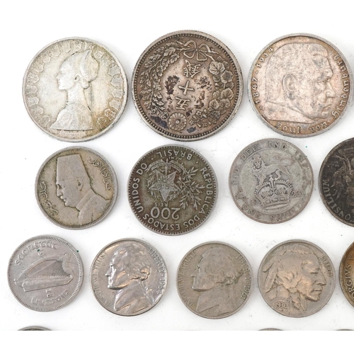 660 - Assorted silver and other coinage including European and Chinese