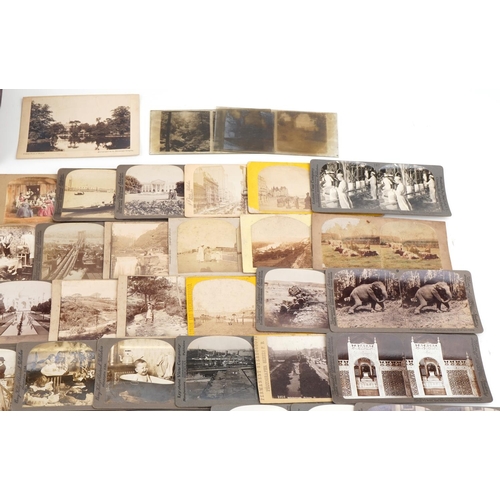 747 - Selection of stereoscopic view cards, some American, including car manufacturing, Europe cards, main... 