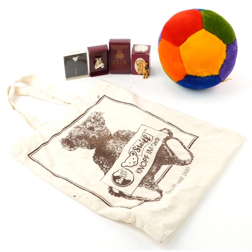 1523 - Steiff collectables including football and Steiff Club stickpin, 18.5cm in diameter