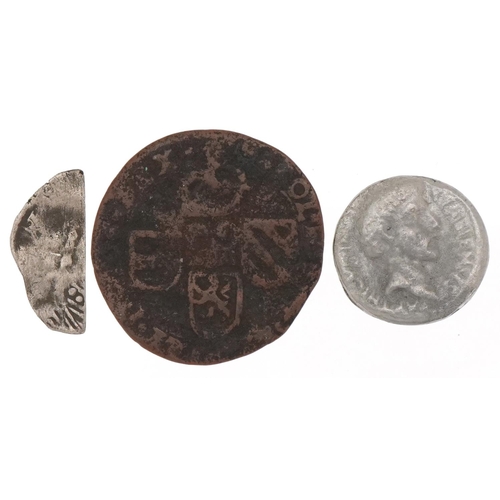 576 - Antique coinage including a Roman example