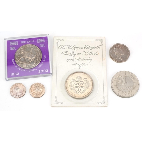 640 - Commemorative coins including Queen Elizabeth, The Queen Mother 90th Birthday, twenty pence pieces, ... 