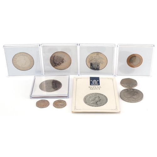 640 - Commemorative coins including Queen Elizabeth, The Queen Mother 90th Birthday, twenty pence pieces, ... 