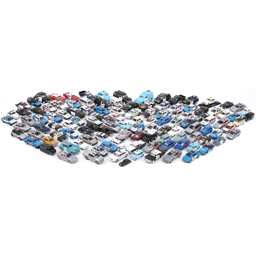 1670 - Large collection of diecast Police vehicles including Solido, Maisto, Burago, Corgi and Vanguards