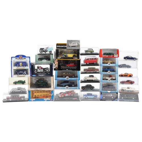 1684 - Vintage and later diecast collector's vehicles with boxes including Oxford, Corgi and Revell