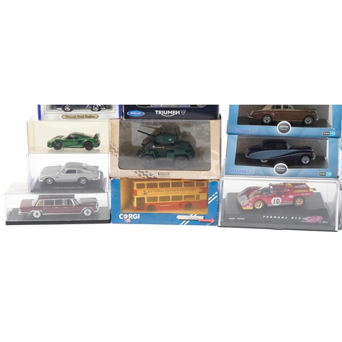 1684 - Vintage and later diecast collector's vehicles with boxes including Oxford, Corgi and Revell