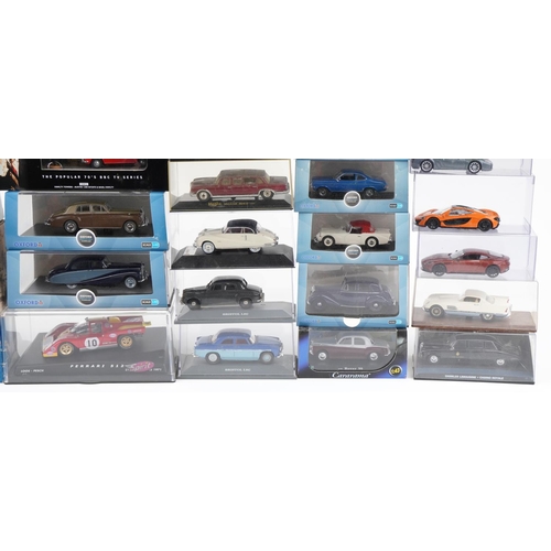 1684 - Vintage and later diecast collector's vehicles with boxes including Oxford, Corgi and Revell