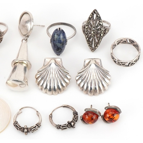 2687 - Vintage and later silver and white metal jewellery, some set with semi precious stones, including ri... 