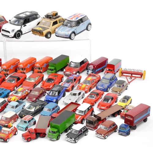 1679 - Large collection of vintage and later collector's vehicles, predominantly diecast, including Burago,... 