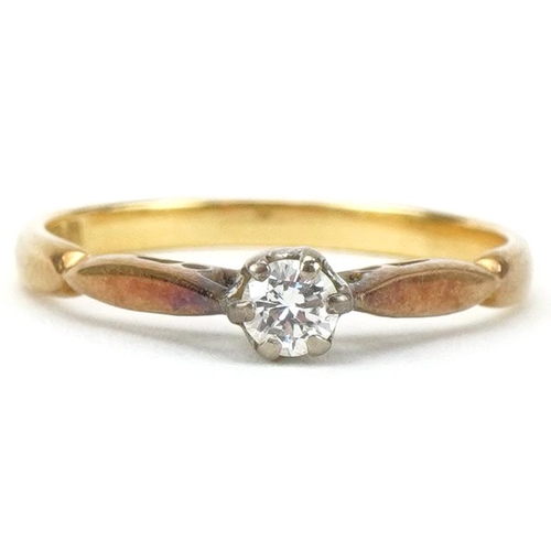 2178 - 18ct gold diamond solitaire ring, the diamond approximately 0.15 carat, size K, 2.0g