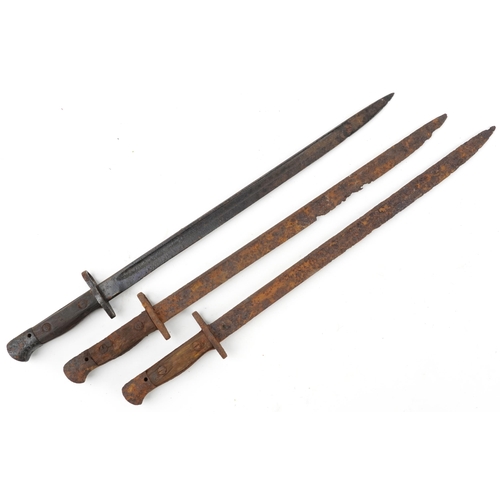 1812 - Three military interest World War I bayonets, the largest 57cm in length