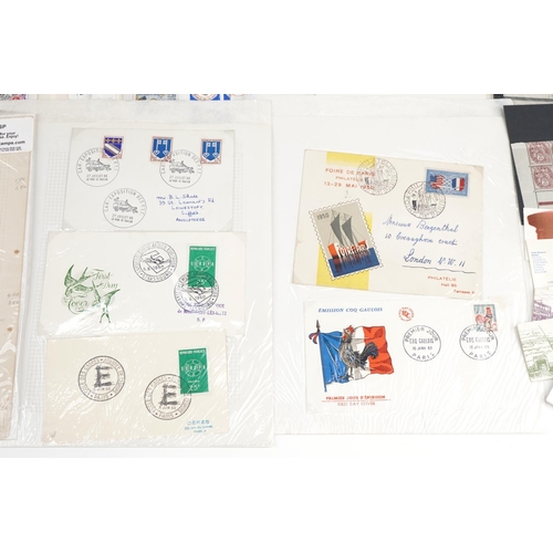 670 - British and world stamps, stamp booklets and first day covers including 1966 Paris Car Exposition, 1... 