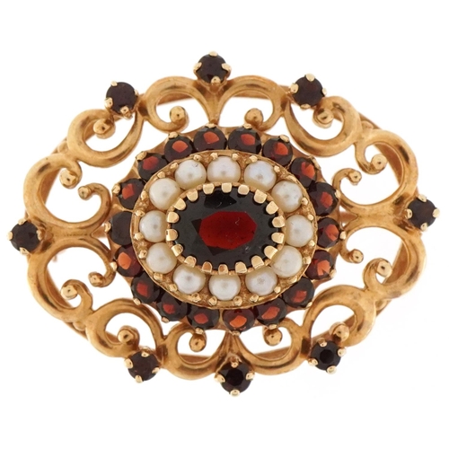 2051 - 10ct gold Bohemian garnet and seed pearl openwork brooch, 3.2cm wide, 8.5g