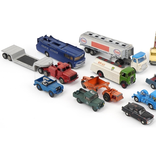 1660 - Vintage and later diecast vehicles including Corgi Major, Racing Car Transporter, Dinky AEC Monarch ... 